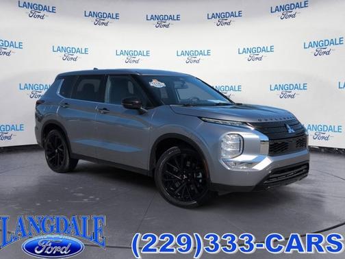 2023 Mitsubishi Outlander SE Black Edition