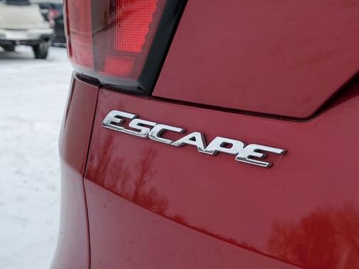 2019 Ford Escape TITANIUM
