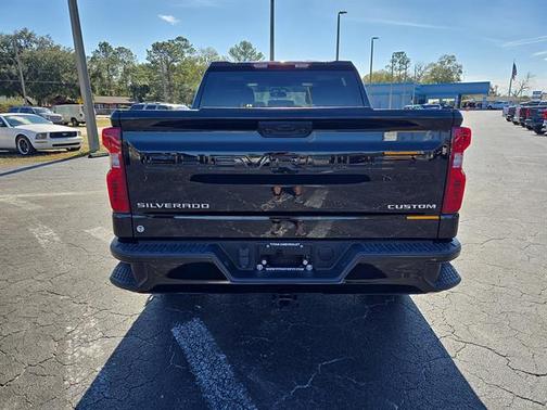 Black 2024 Chevrolet Silverado 1500 Custom