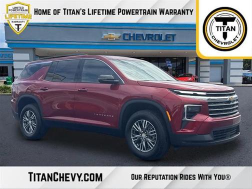 Radiant Red Tintcoat 2026 Chevrolet Traverse LT