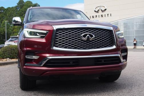 2020 INFINITI QX80 LUXE