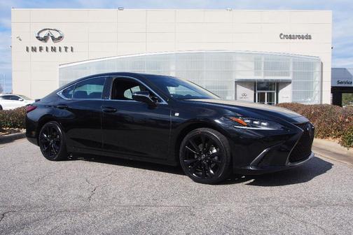 2023 Lexus ES 300h Base