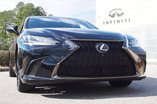 2023 Lexus ES 300h Base