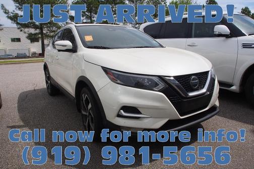 2022 Nissan Rogue Sport SL