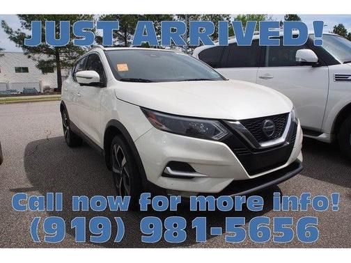 2022 Nissan Rogue Sport SL