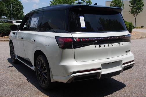2t Radiant Whit 2026 INFINITI QX80 AUTOGRAPH