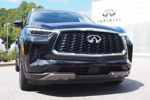 2025 INFINITI QX60 SENSORY