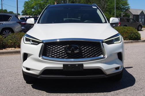 2024 INFINITI QX50 LUXE