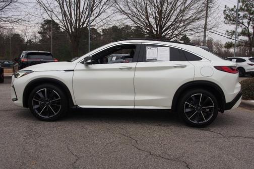 2023 INFINITI QX55 LUXE
