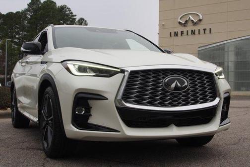 2023 INFINITI QX55 LUXE