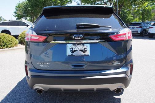 Blue Metallic 2019 Ford Edge SEL