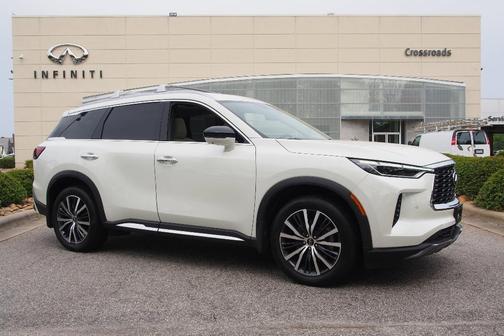 Majestic White 2025 INFINITI QX60 SENSORY