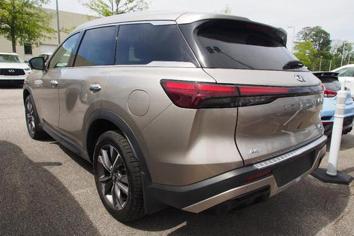 Warm Titanium 2023 INFINITI QX60 Luxe