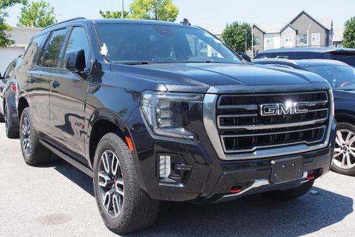 Onyx Black 2023 GMC Yukon AT4