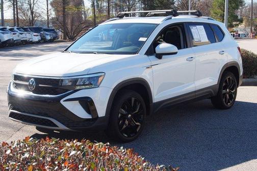 2022 Volkswagen Taos 1.5T SE