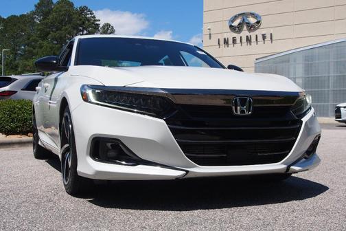 White 2022 Honda Accord Sport 1.5T