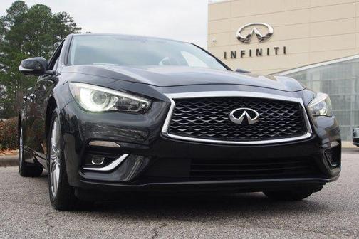 2022 INFINITI Q50 LUXE