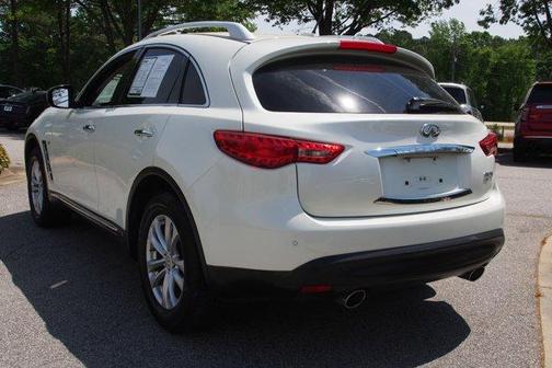 Majestic White 2017 INFINITI QX70 Base