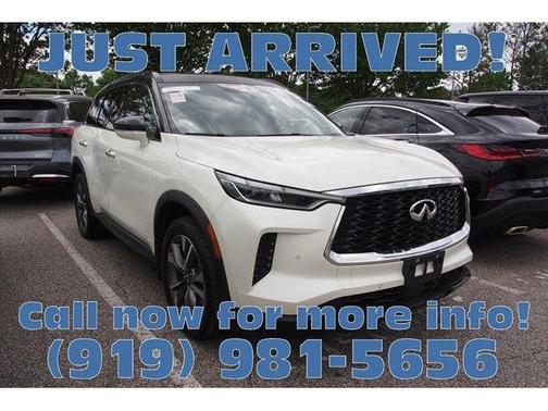 Majestic White 2023 INFINITI QX60 Luxe