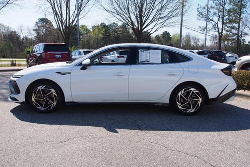 2024 Hyundai SONATA SEL