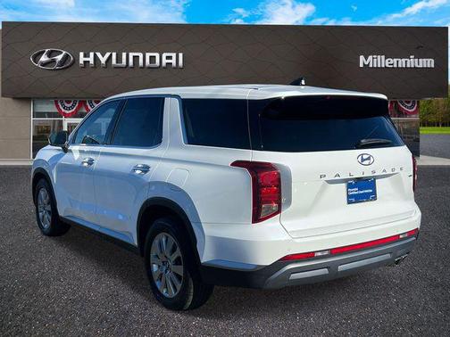 2023 Hyundai PALISADE SE