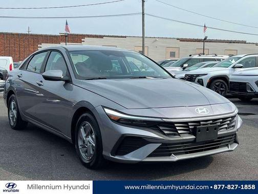 Metal 2026 Hyundai ELANTRA SE