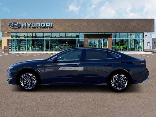 2026 Hyundai SONATA SEL