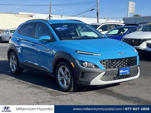 2023 Hyundai KONA SEL