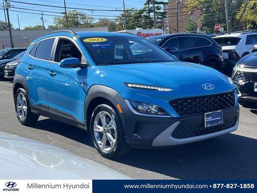 2022 Hyundai KONA SEL