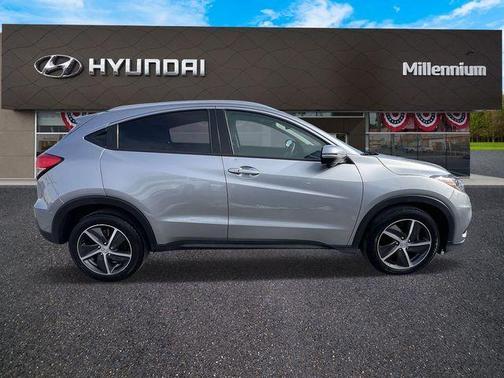 2021 Honda HR-V EX