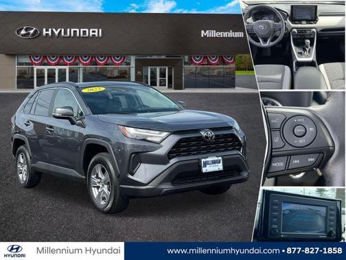2022 Toyota RAV4 XLE