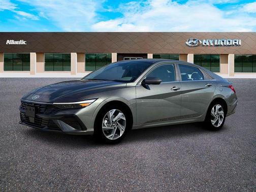 2025 Hyundai ELANTRA SEL