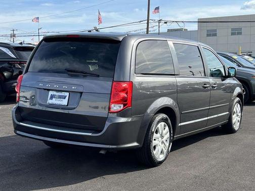 2017 Dodge Grand Caravan SE