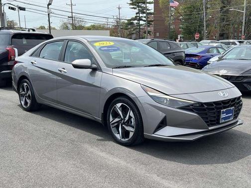Metal 2023 Hyundai ELANTRA SEL