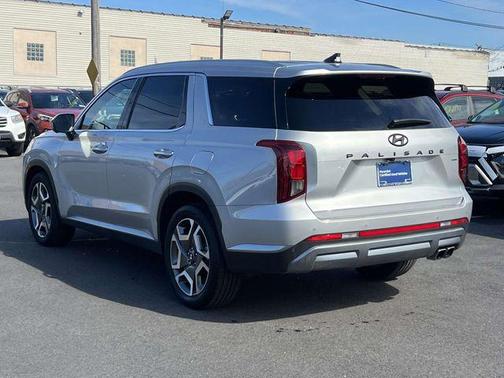 2025 Hyundai PALISADE SEL Premium