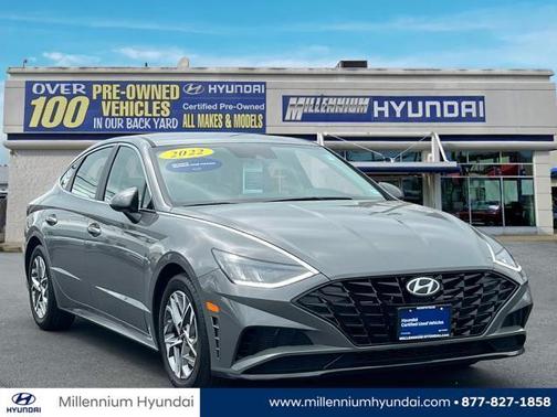 2022 Hyundai SONATA SEL