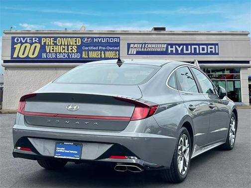 2022 Hyundai SONATA SEL