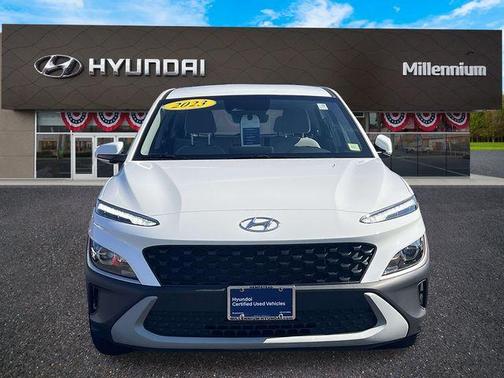 Lunar 2023 Hyundai KONA SE