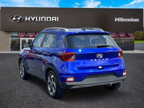 2024 Hyundai VENUE SEL