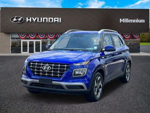 2024 Hyundai VENUE SEL