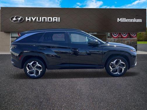 Phantom Black 2023 Hyundai TUCSON SEL