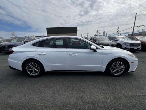 White 2023 Hyundai SONATA SEL