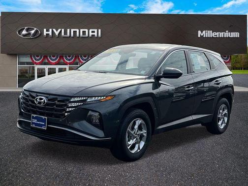 2023 Hyundai TUCSON SE