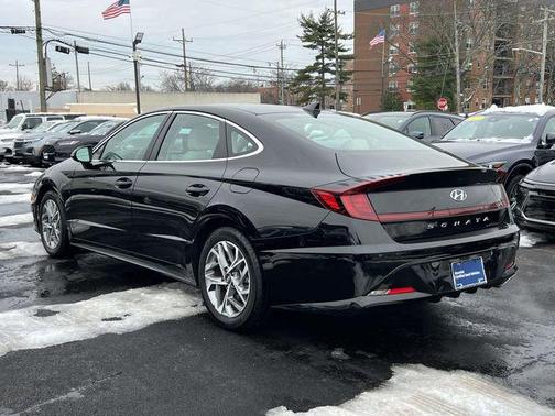 2023 Hyundai SONATA SEL