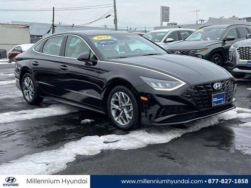 2023 Hyundai SONATA SEL