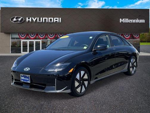 Onyx Black 2024 Hyundai IONIQ 6 SE