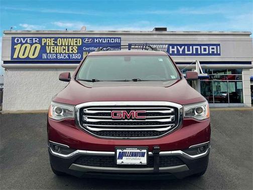 2017 GMC Acadia SLT-1