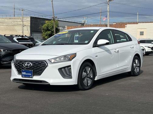 2020 Hyundai IONIQ Hybrid Blue