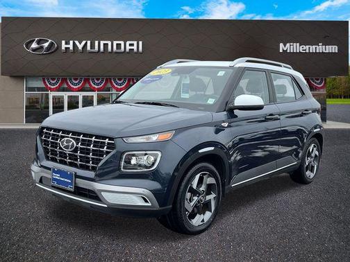 2023 Hyundai VENUE Limited