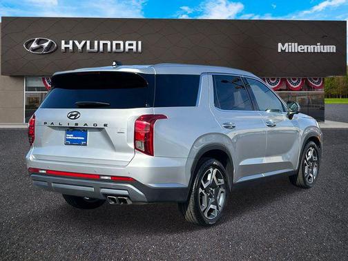 2025 Hyundai PALISADE SEL Premium
